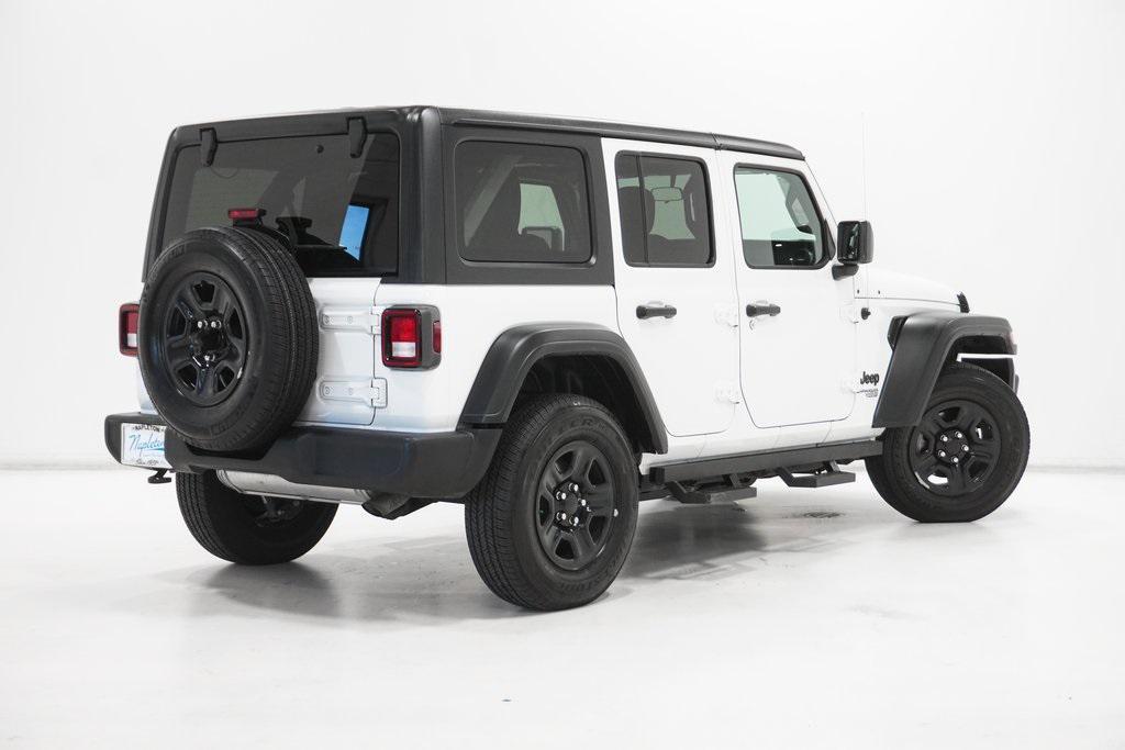 used 2021 Jeep Wrangler Unlimited car, priced at $26,495