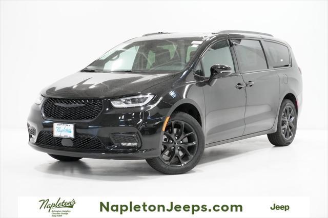 used 2024 Chrysler Pacifica car, priced at $45,995