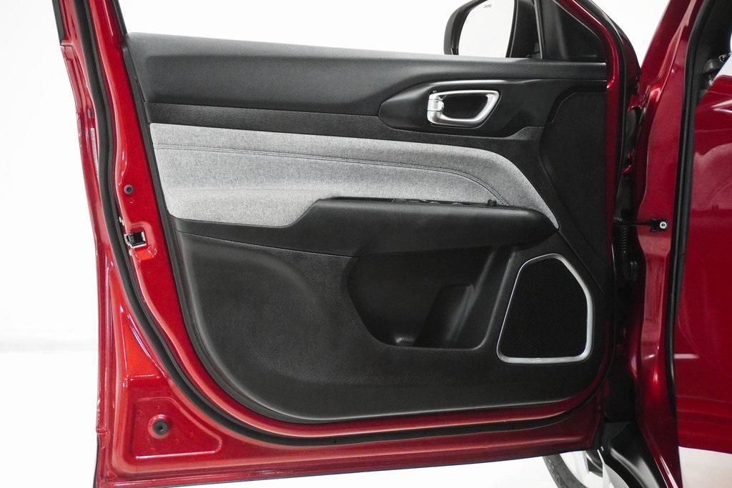 used 2025 Jeep Compass car, priced at $23,495