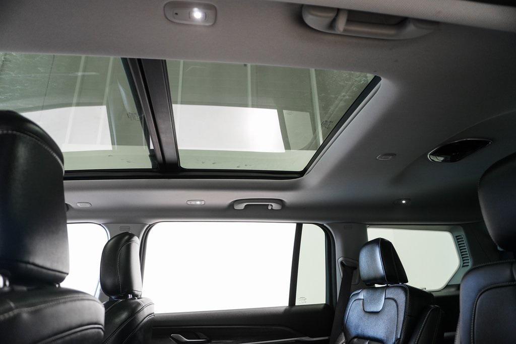 used 2021 Jeep Grand Cherokee L car, priced at $26,997