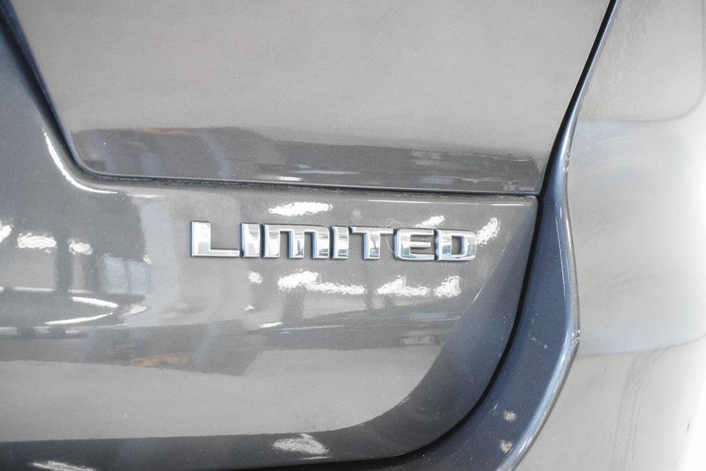 used 2021 Jeep Grand Cherokee L car, priced at $26,997