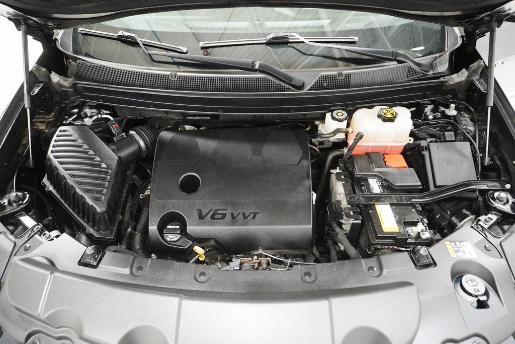 used 2018 Chevrolet Traverse car, priced at $23,295