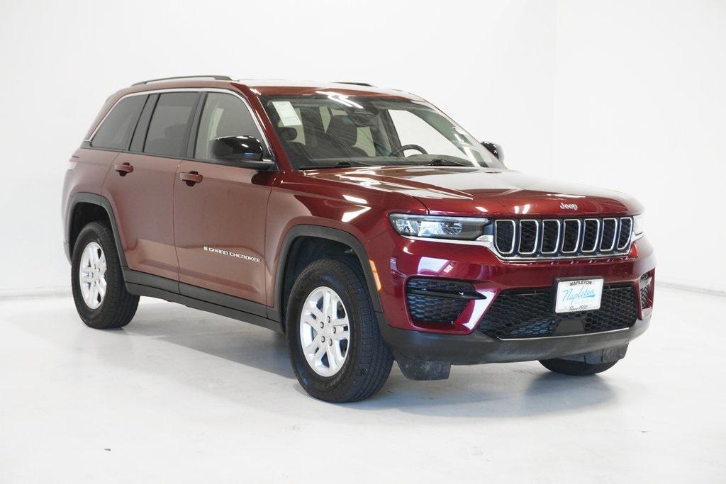 used 2024 Jeep Grand Cherokee car, priced at $27,495