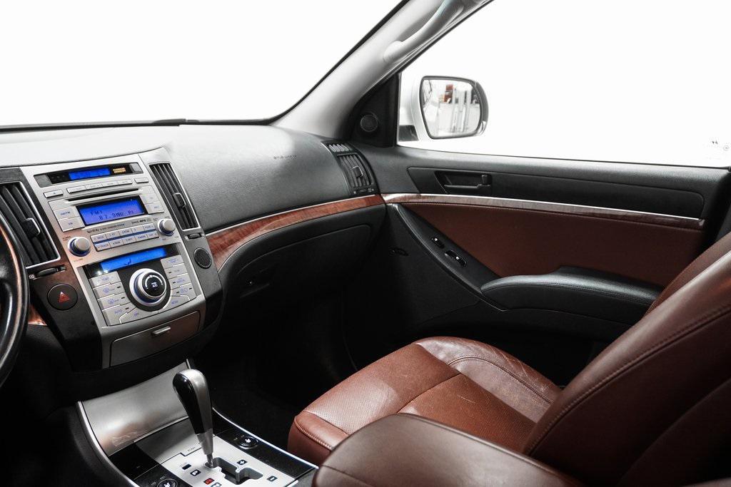 used 2008 Hyundai Veracruz car, priced at $3,995