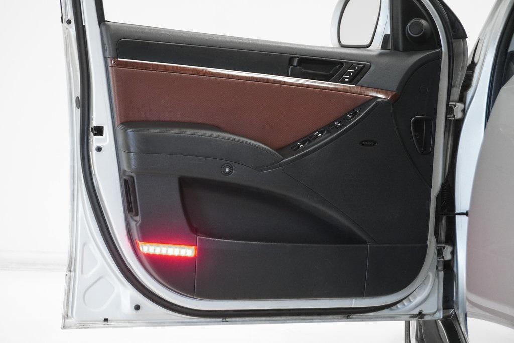 used 2008 Hyundai Veracruz car, priced at $3,995