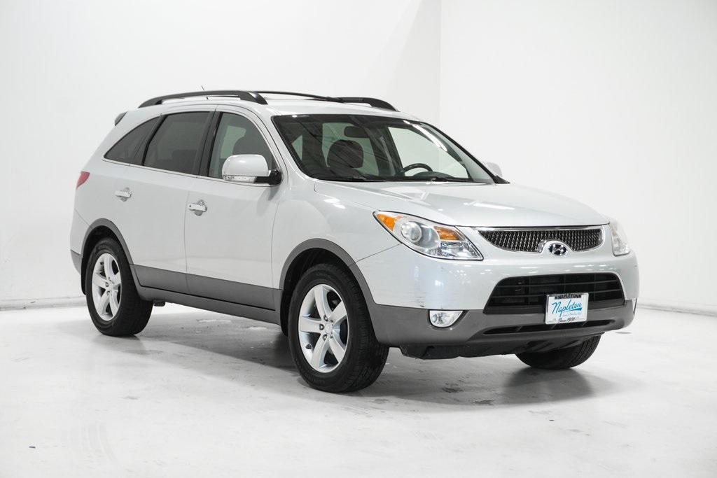 used 2008 Hyundai Veracruz car, priced at $3,995