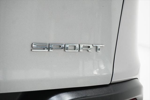 used 2015 Jeep Cherokee car, priced at $10,795