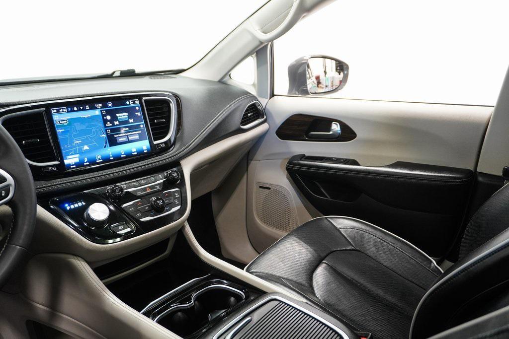 used 2022 Chrysler Pacifica car, priced at $26,495