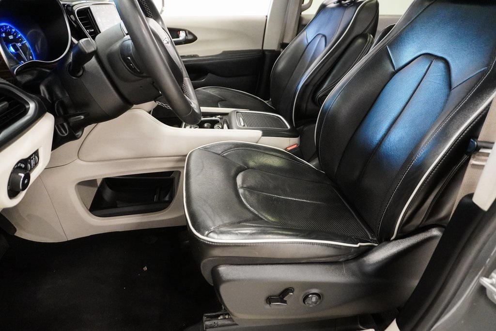used 2022 Chrysler Pacifica car, priced at $26,495