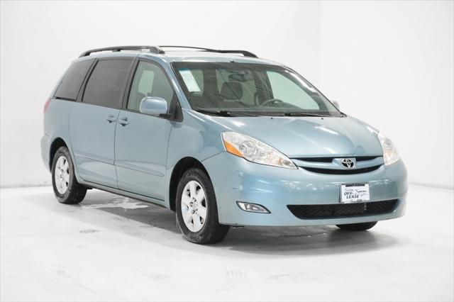 used 2006 Toyota Sienna car, priced at $7,795