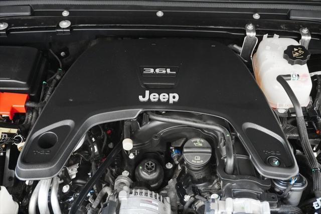 used 2021 Jeep Gladiator car, priced at $33,195