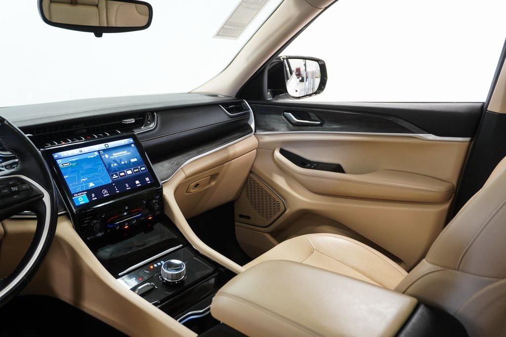 used 2022 Jeep Grand Cherokee car, priced at $28,623