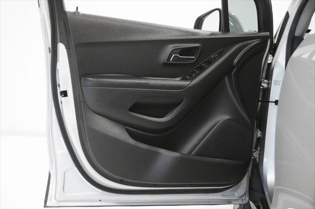 used 2022 Chevrolet Trax car, priced at $17,895