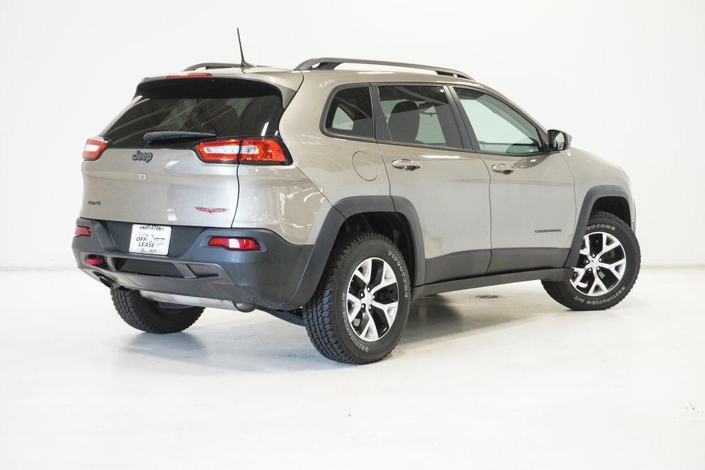 used 2017 Jeep Cherokee car, priced at $13,697