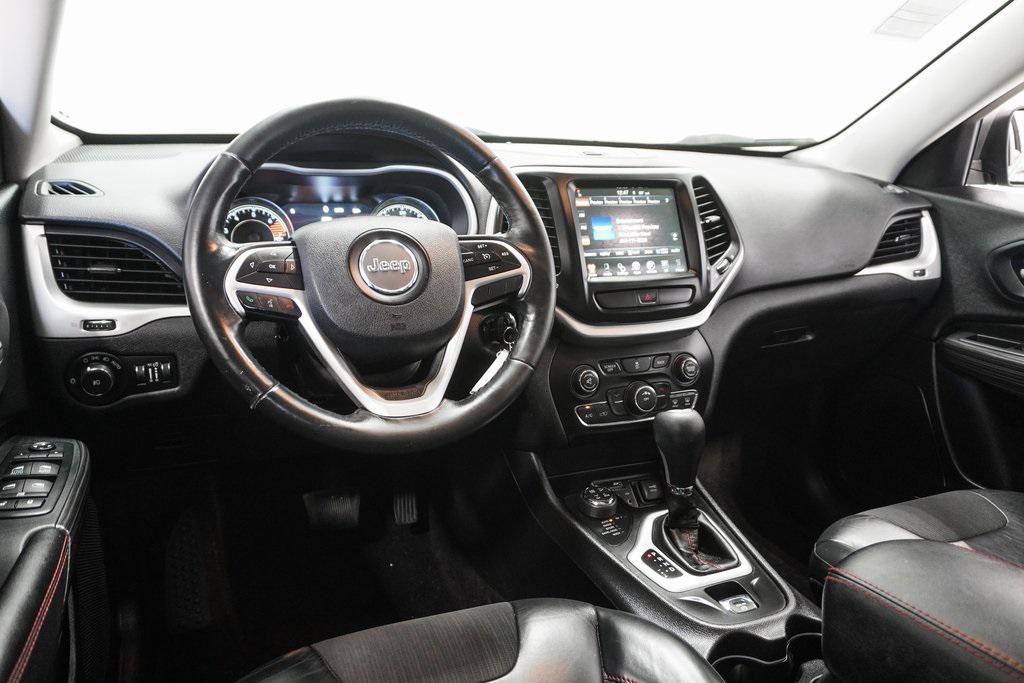 used 2017 Jeep Cherokee car, priced at $13,697