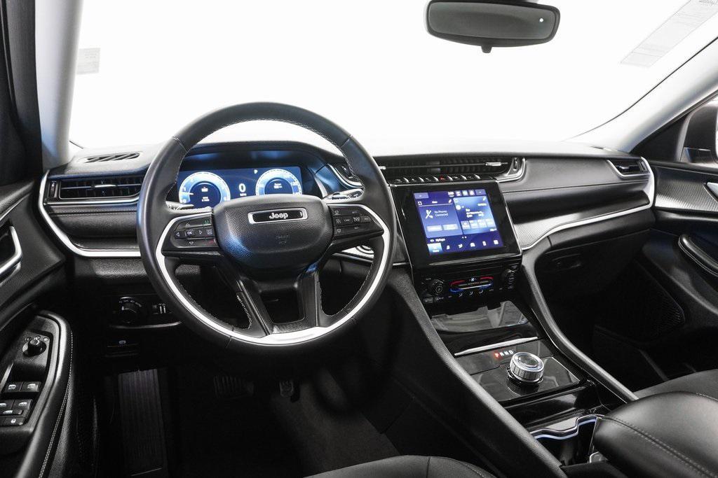 used 2023 Jeep Grand Cherokee L car, priced at $25,495