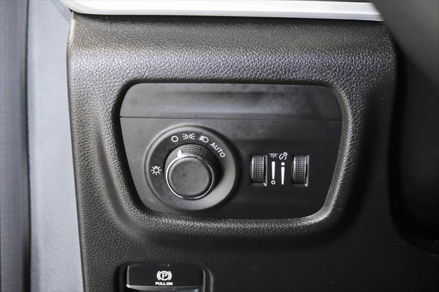 used 2023 Jeep Grand Cherokee car, priced at $25,295