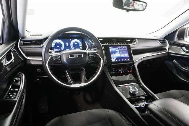 used 2023 Jeep Grand Cherokee car, priced at $25,295