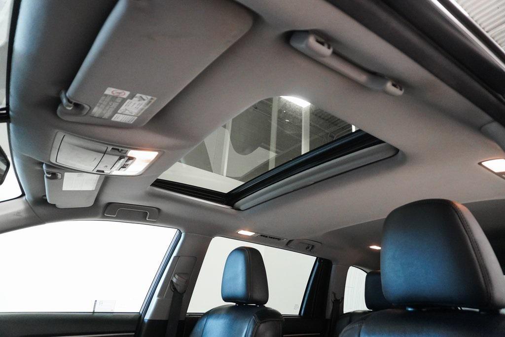 used 2014 Toyota Highlander car, priced at $16,995