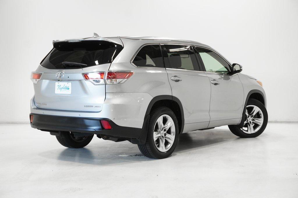 used 2014 Toyota Highlander car, priced at $16,995