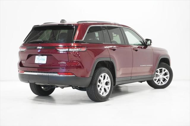 used 2022 Jeep Grand Cherokee car, priced at $28,495