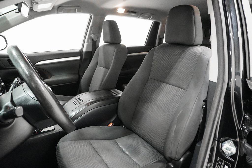 used 2017 Toyota Highlander car, priced at $21,495