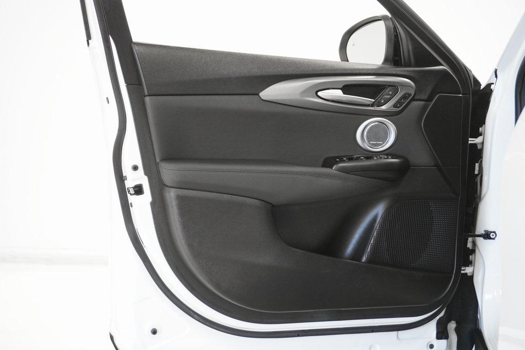 used 2024 Alfa Romeo Tonale car, priced at $27,625