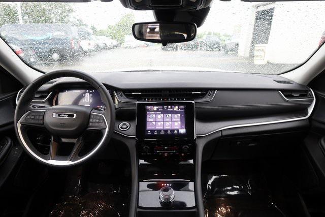 used 2023 Jeep Grand Cherokee car, priced at $28,195