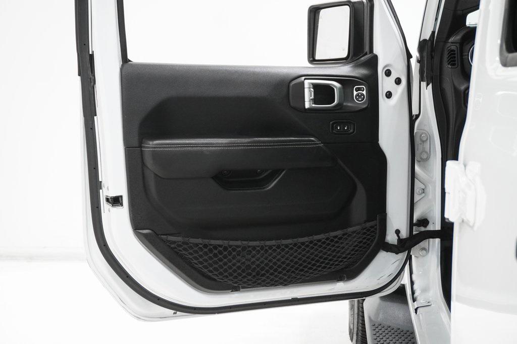 used 2019 Jeep Wrangler Unlimited car, priced at $24,195