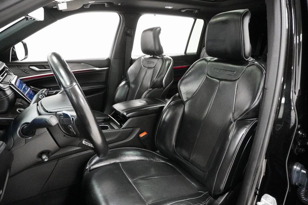 used 2021 Jeep Grand Cherokee L car, priced at $25,500