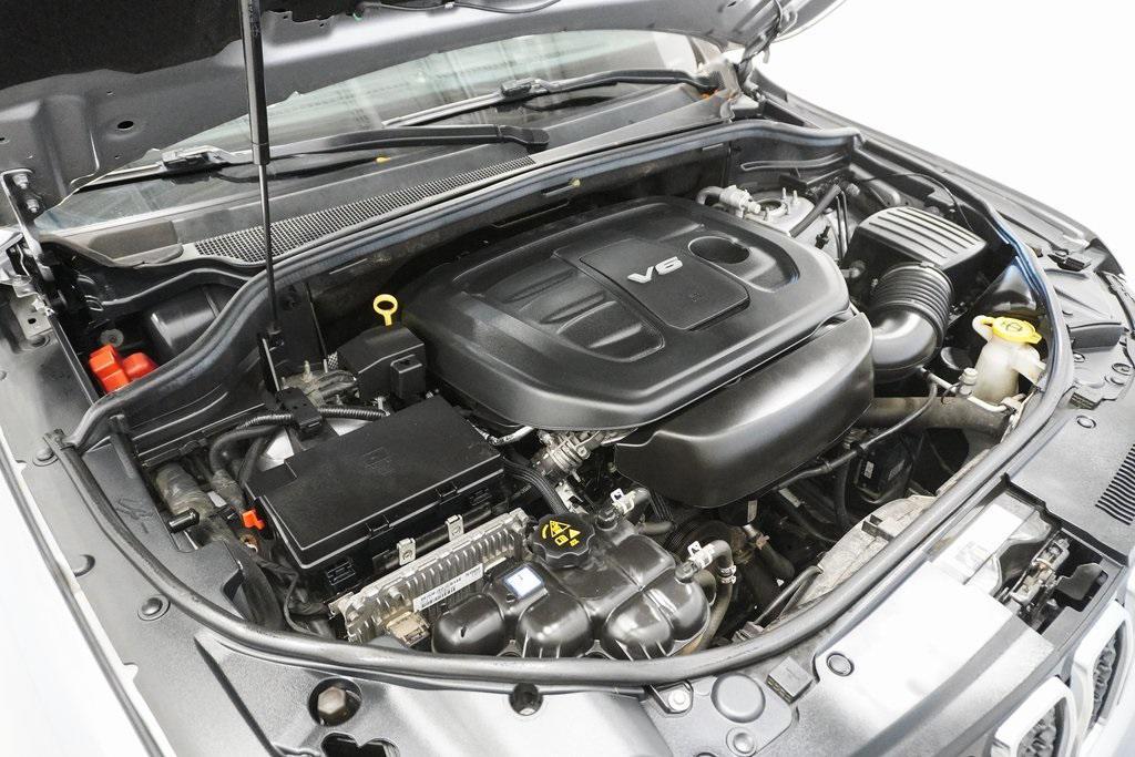 used 2018 Jeep Grand Cherokee car, priced at $15,395