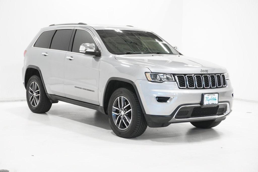 used 2018 Jeep Grand Cherokee car, priced at $15,395