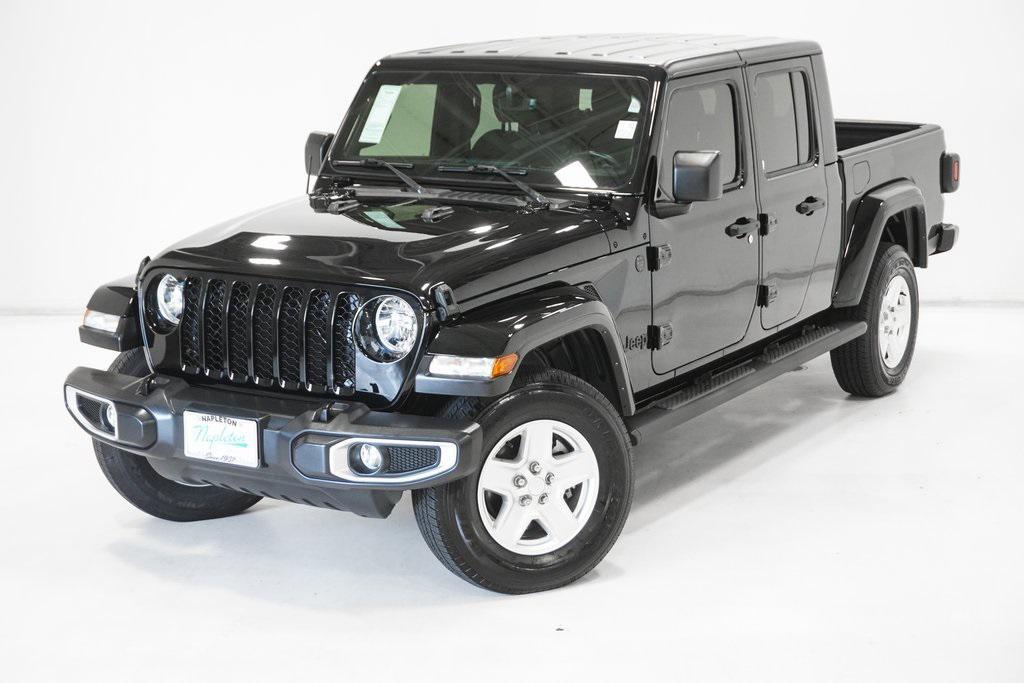 used 2022 Jeep Gladiator car, priced at $30,595