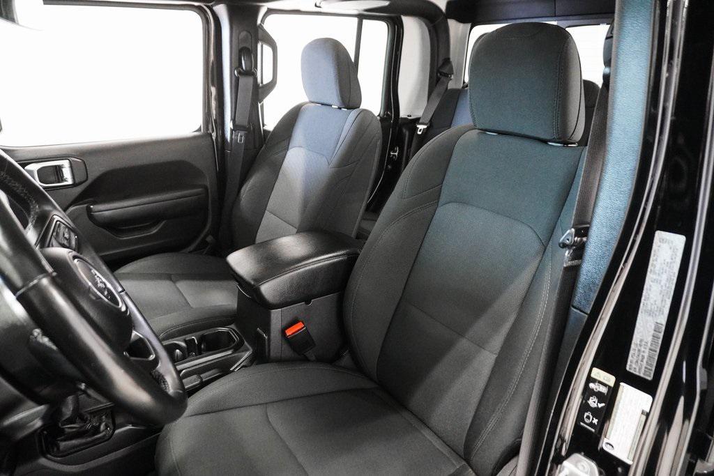 used 2022 Jeep Gladiator car, priced at $30,595