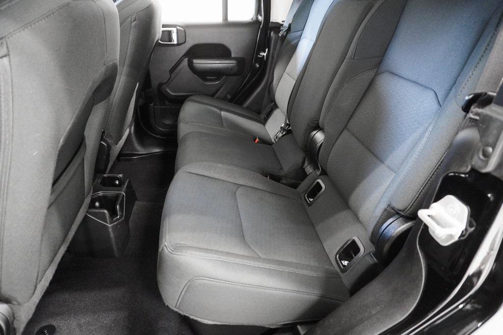 used 2022 Jeep Gladiator car, priced at $30,595