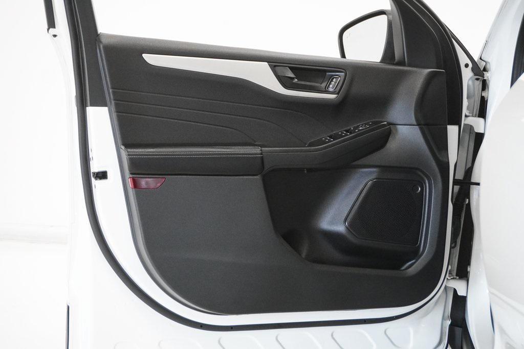 used 2022 Ford Escape car, priced at $19,650