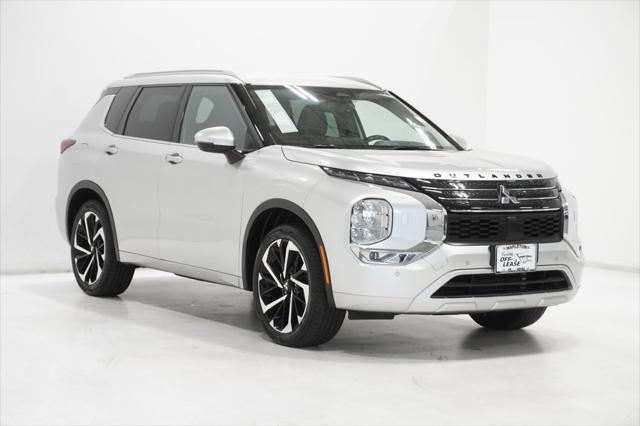 used 2022 Mitsubishi Outlander car, priced at $24,174