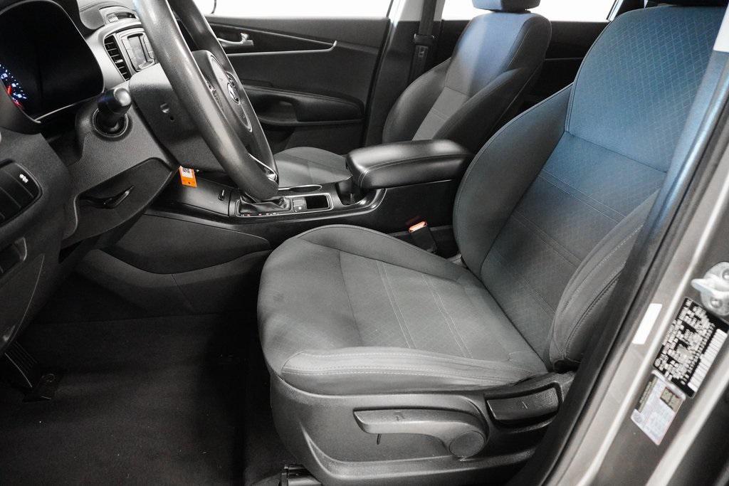 used 2018 Kia Sorento car, priced at $9,895