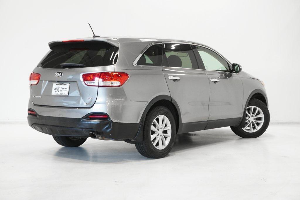 used 2018 Kia Sorento car, priced at $9,895