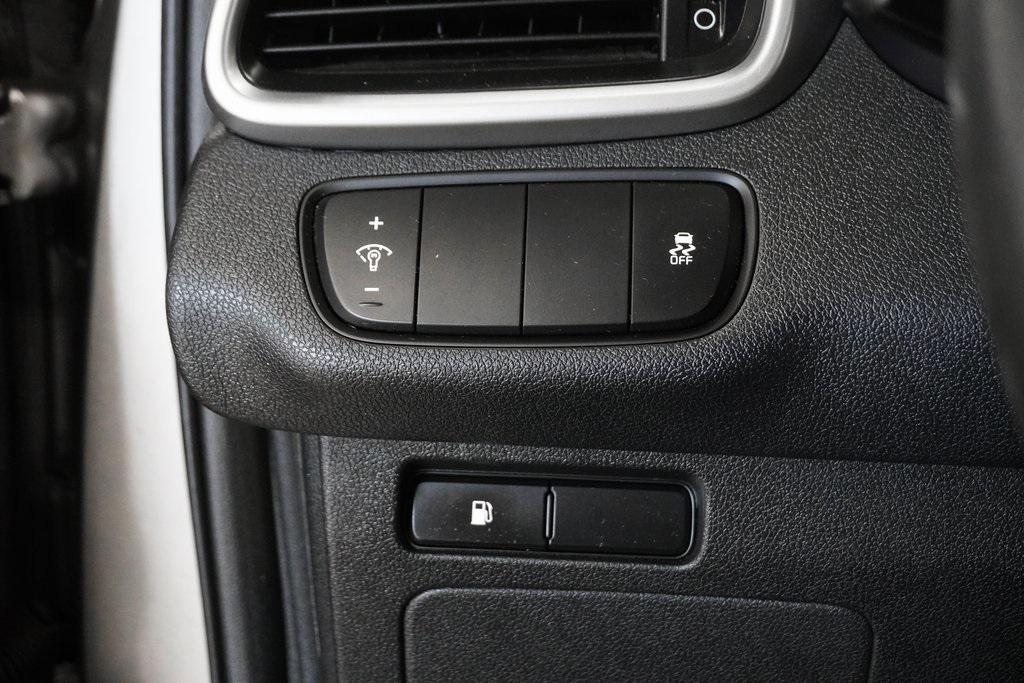 used 2018 Kia Sorento car, priced at $9,895