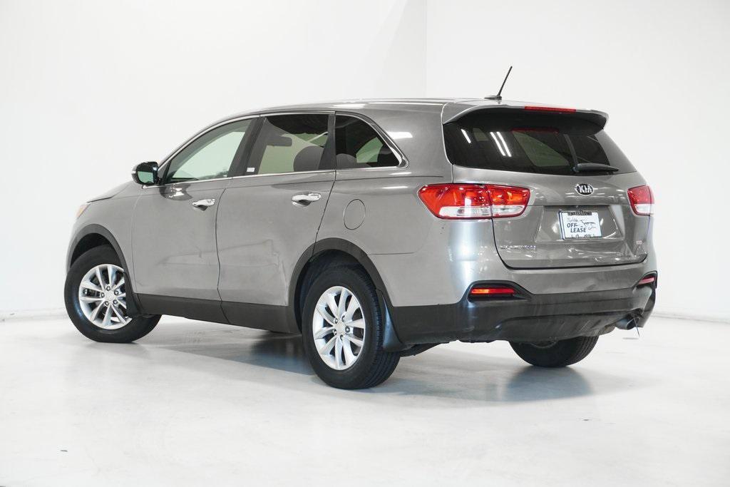 used 2018 Kia Sorento car, priced at $9,895