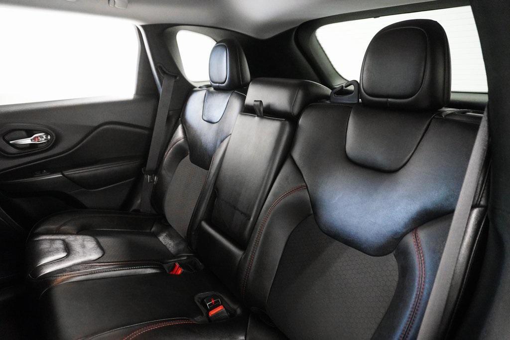 used 2022 Jeep Cherokee car, priced at $22,647