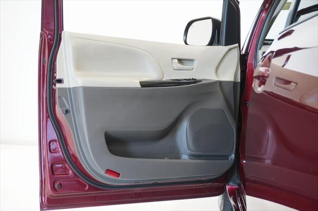 used 2014 Toyota Sienna car, priced at $12,295