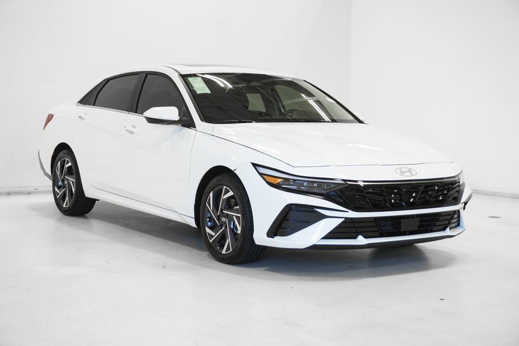 used 2025 Hyundai Elantra car, priced at $22,295