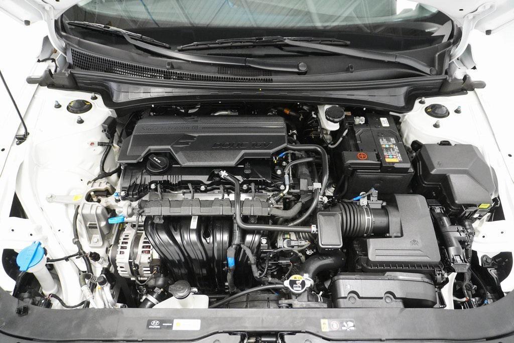 used 2025 Hyundai Elantra car, priced at $22,295