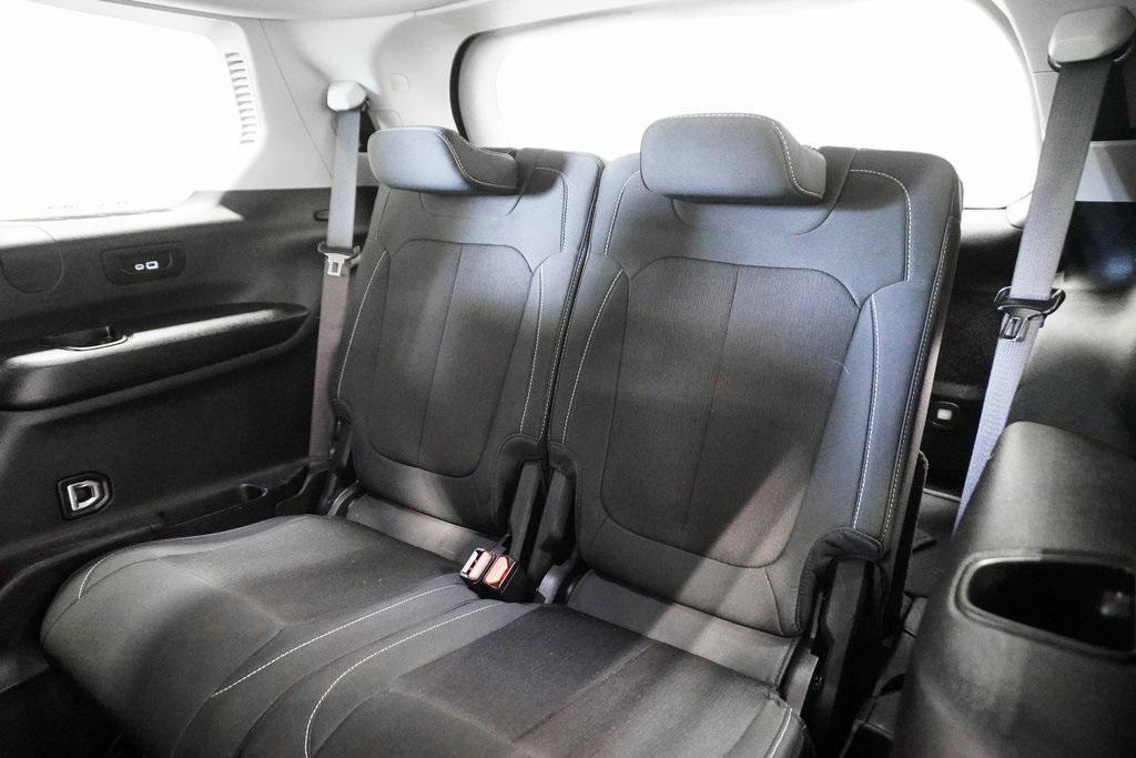used 2023 Jeep Grand Cherokee L car, priced at $26,995