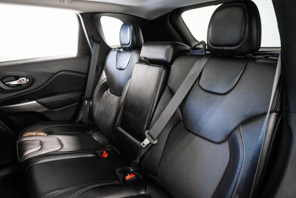 used 2022 Jeep Cherokee car, priced at $23,995