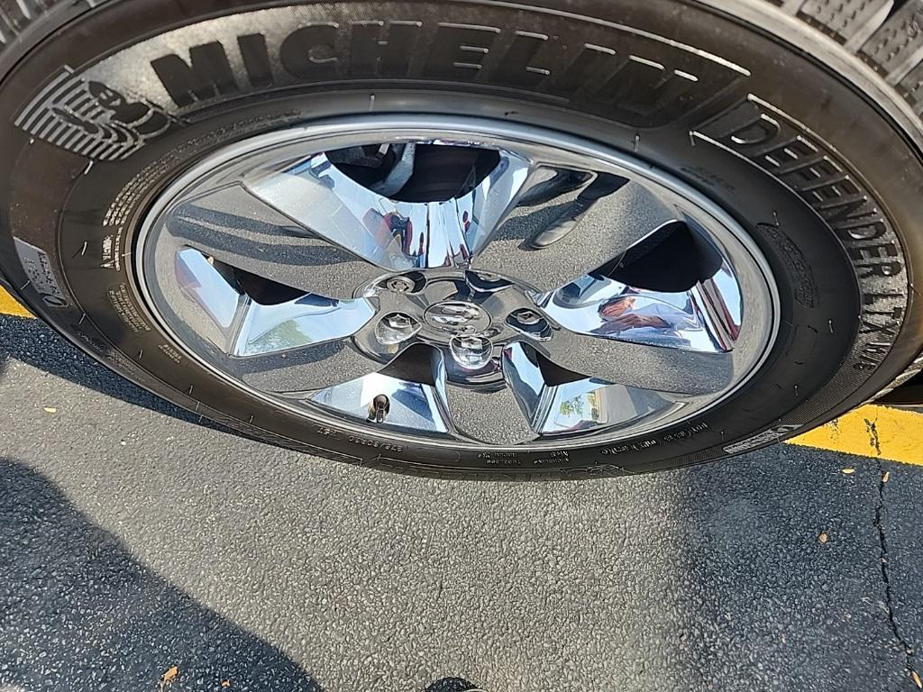 used 2013 Ram 1500 car, priced at $17,495
