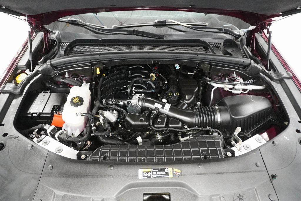 used 2024 Jeep Grand Cherokee car, priced at $27,995