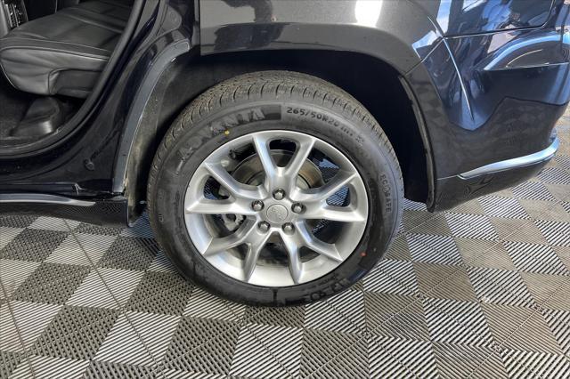 used 2016 Jeep Grand Cherokee car, priced at $17,995